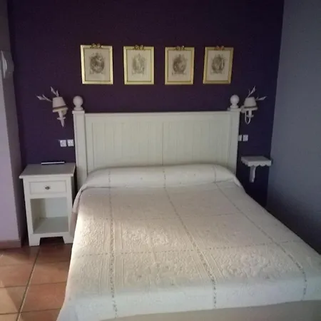 Rural Los Arguellos Lugueros