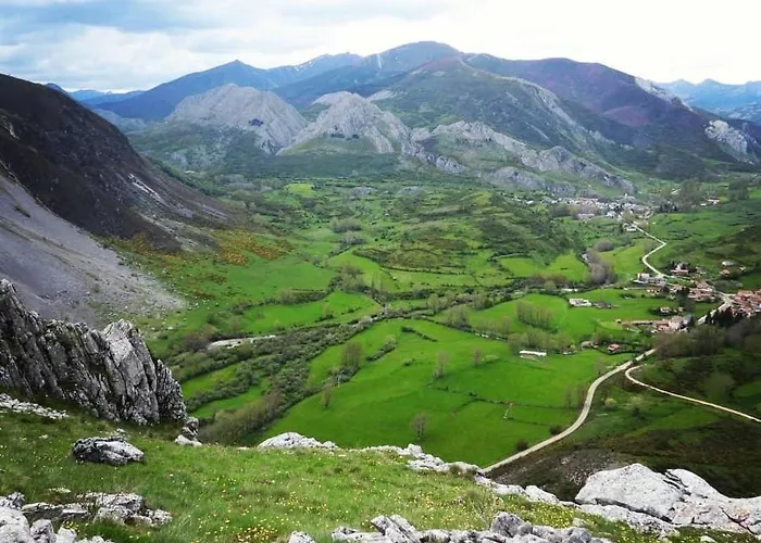 Rural Los Arguellos 2* Lugueros